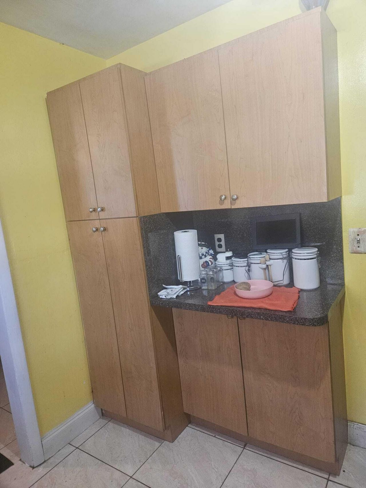 709 SW 4th Street, Hallandale Beach, FL 33009 Photo