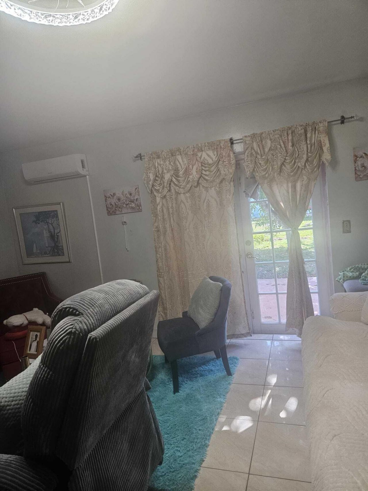 709 SW 4th Street, Hallandale Beach, FL 33009 Photo
