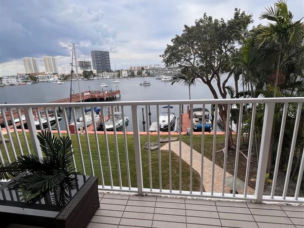 400 Golden Isles Drive, Unit 20, Hallandale Beach, FL 33009