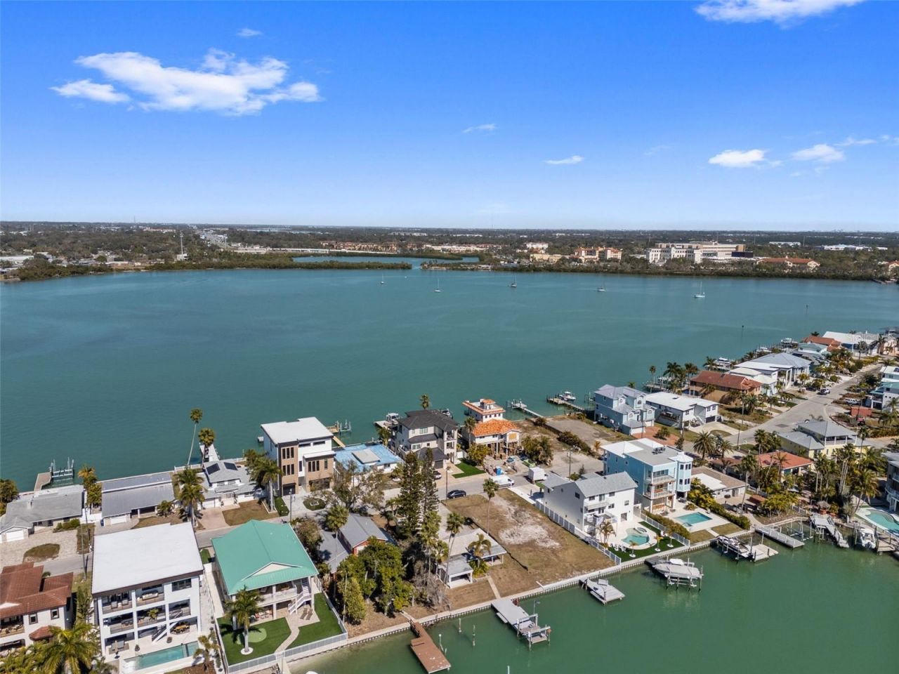 837 Bay Point Drive, Madeira Beach, FL 33708 Photo
