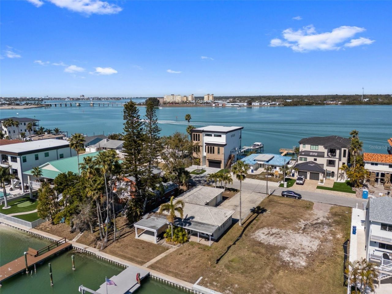 837 Bay Point Drive, Madeira Beach, FL 33708 Photo