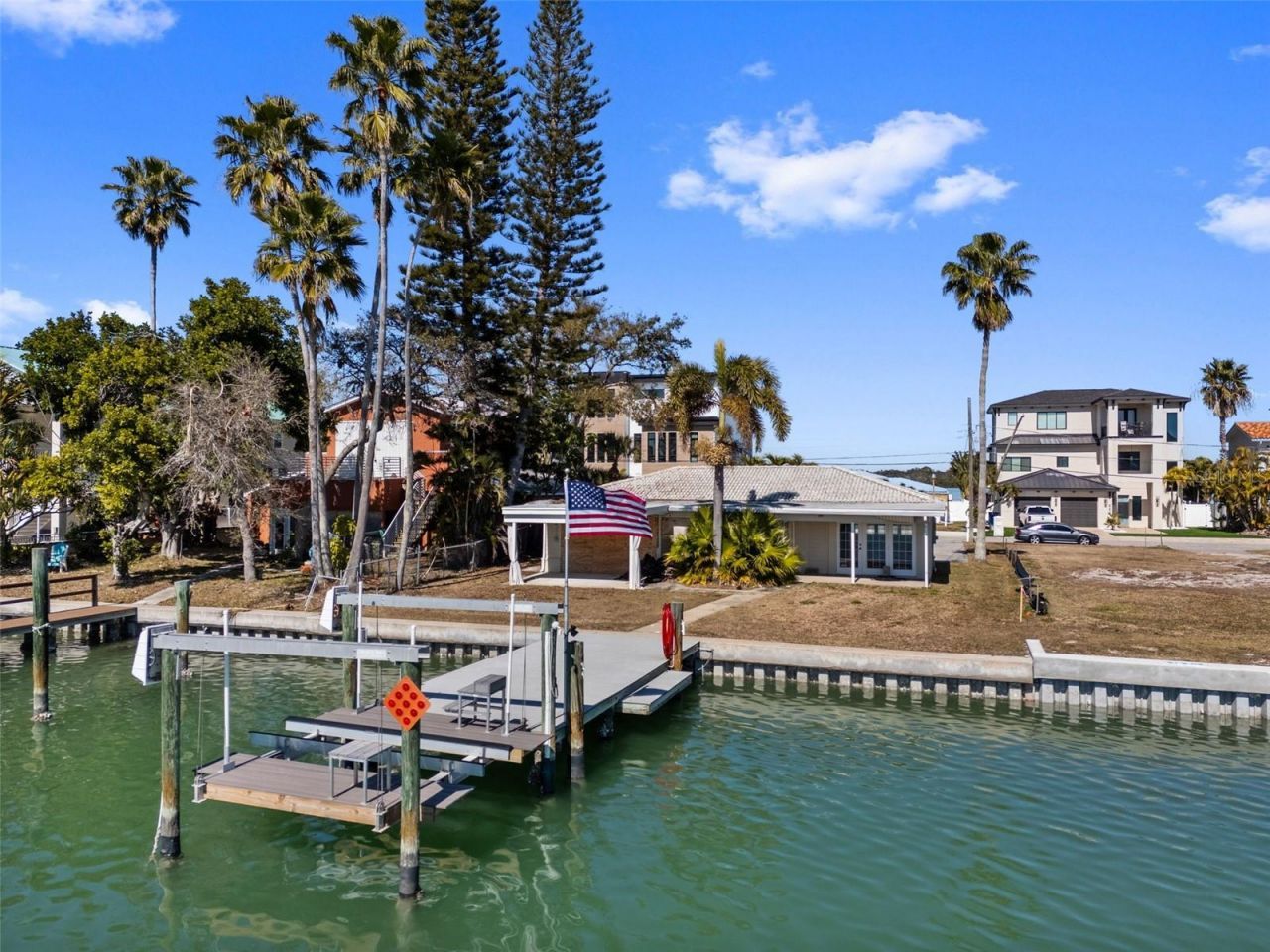 837 Bay Point Drive, Madeira Beach, FL 33708 Photo