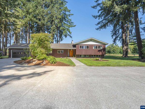 36765 Glaser Dr, Scio, OR 97374