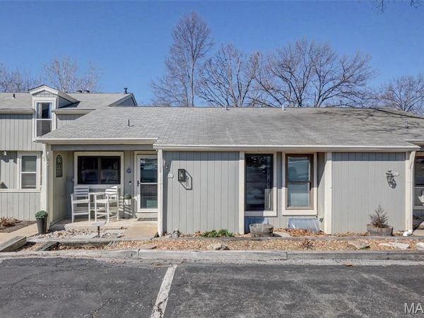 75 Schooner Lane, Unit 5, Lake St Louis, MO 63367