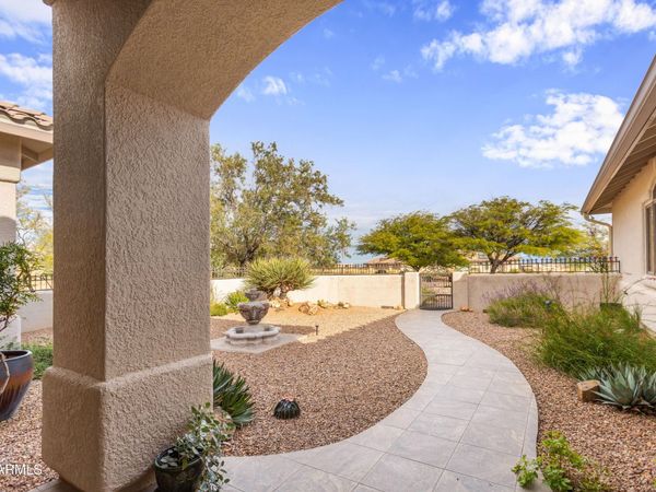 6152 E Lippizan Way, Hereford, AZ 85615