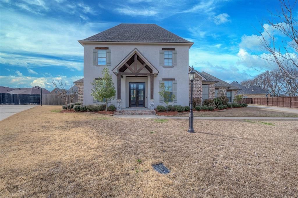 250 Piccadilly Circle, Bossier City, LA 71111 Main Photo