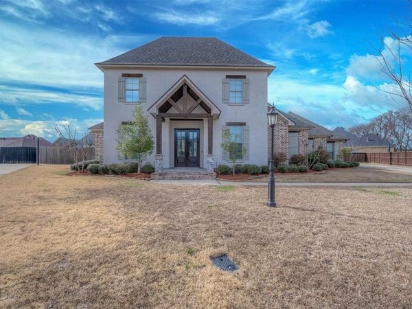 250 Piccadilly Circle, Bossier City, LA 71111