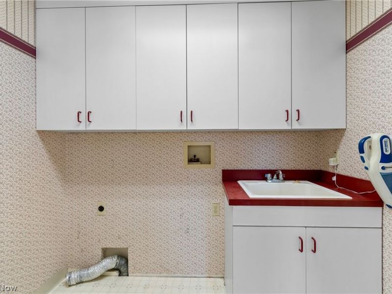 12224 Hoover Avenue NW, Uniontown, OH 44685 Photo 18