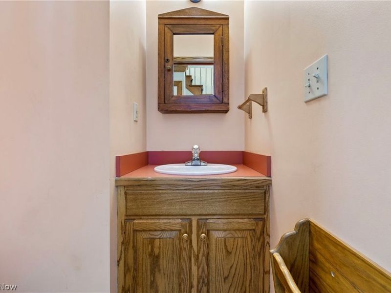 12224 Hoover Avenue NW, Uniontown, OH 44685 Photo 19