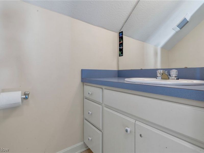 12224 Hoover Avenue NW, Uniontown, OH 44685 Photo 30