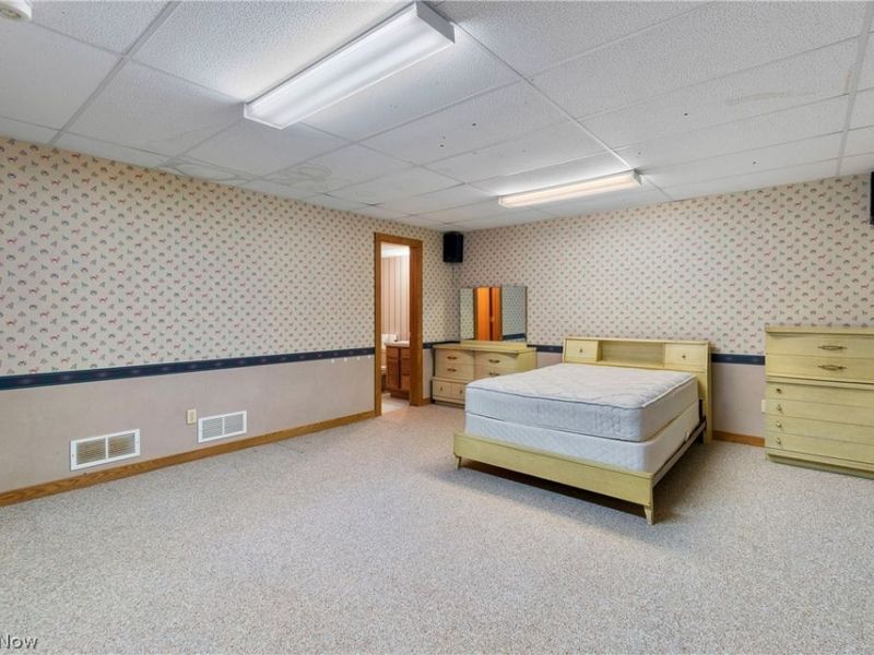 12224 Hoover Avenue NW, Uniontown, OH 44685 Photo 34