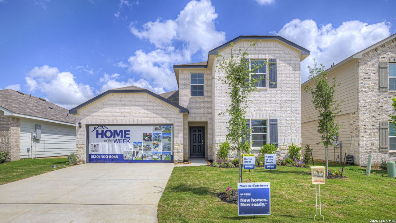 727 Wild Olive Way, Seguin, TX 78155 Main Photo