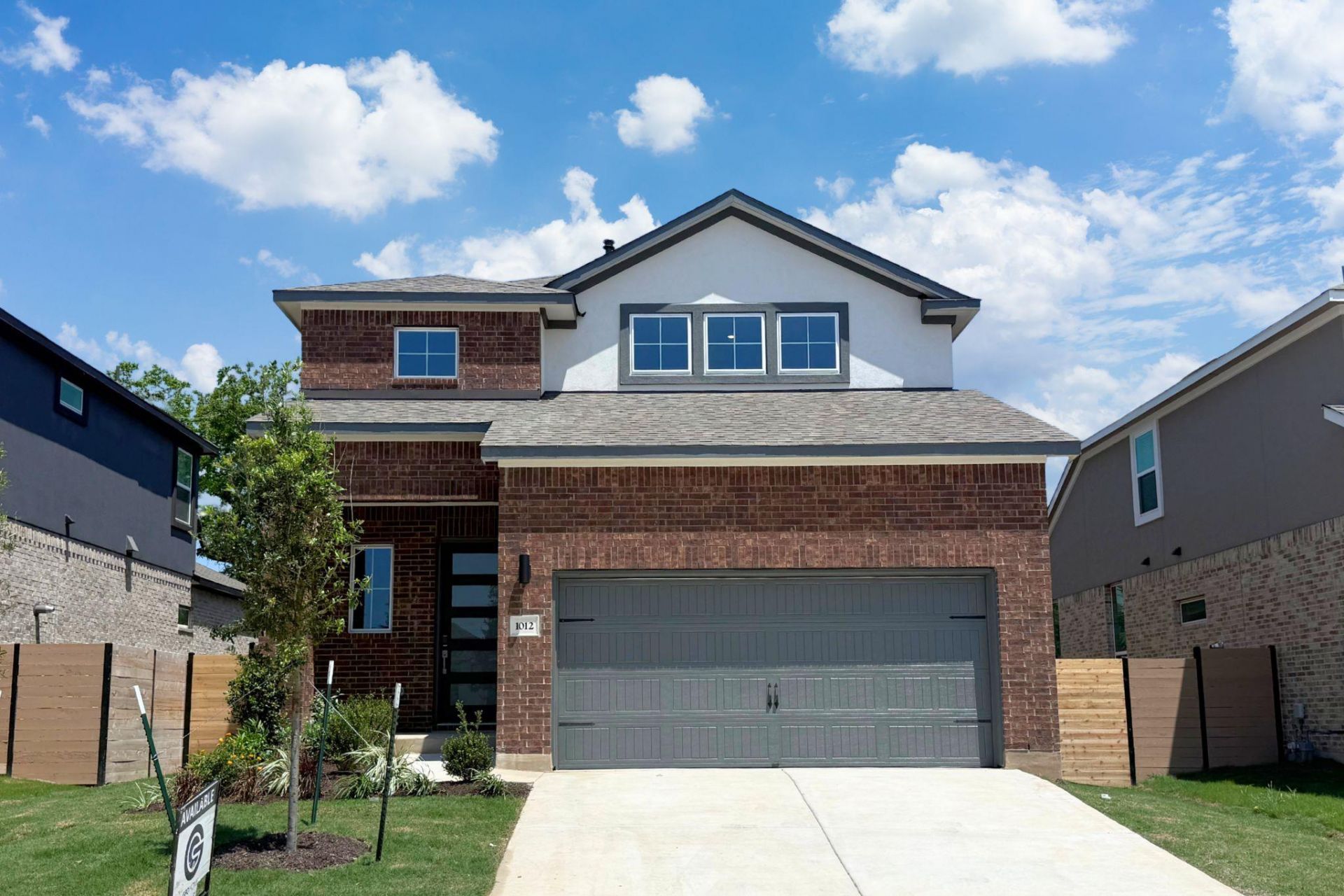 1012 Stonehill Dr, Georgetown, TX 78633 Main Photo