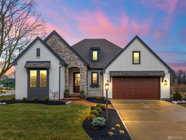 4193 Sweetbay Drive, Sugarcreek Township, OH 45440