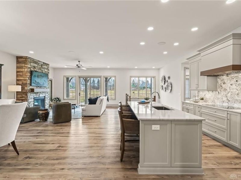 4193 Sweetbay Drive, Sugarcreek Township, OH 45440 Photo 12