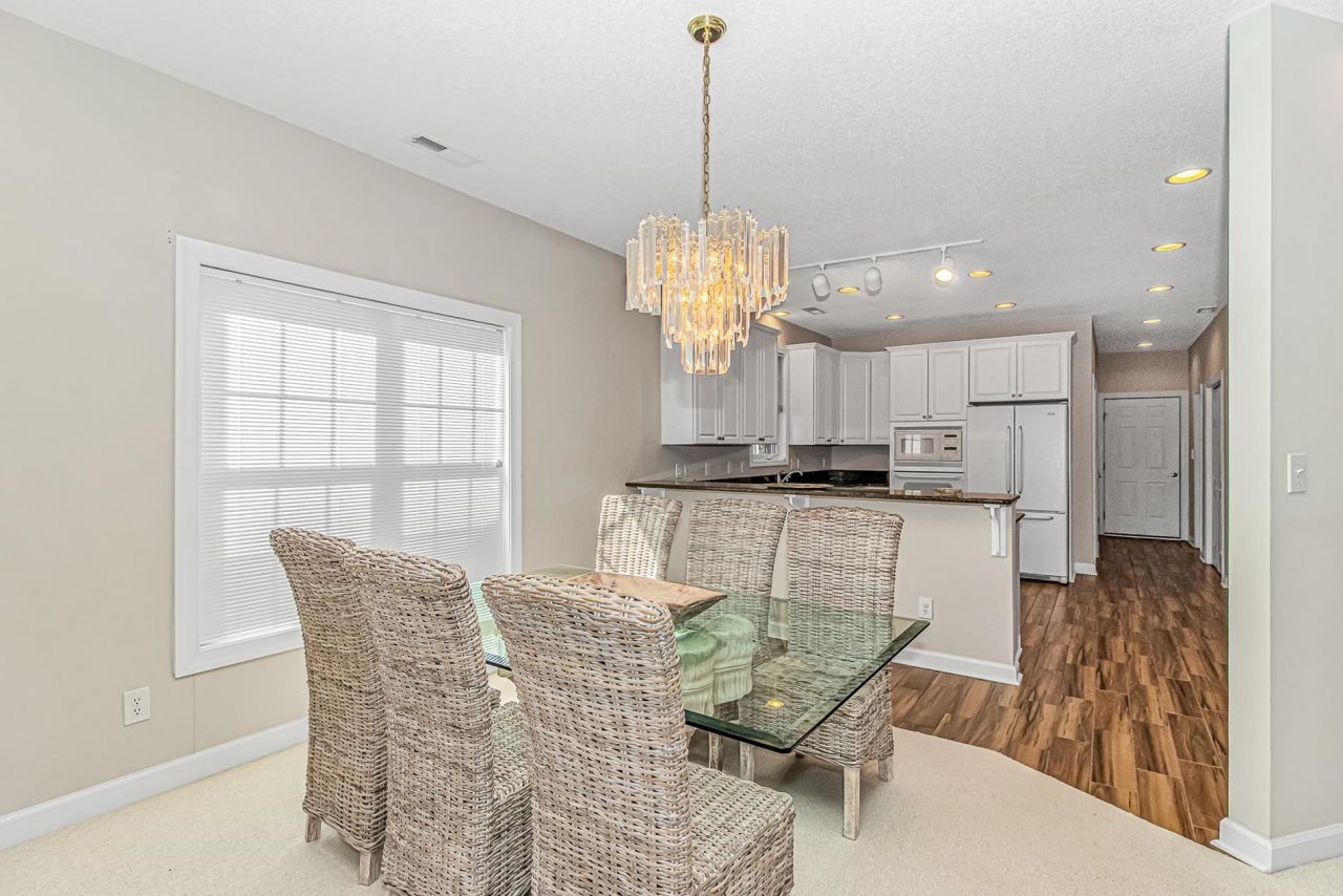 907 Tidewater Dr. Photo 16