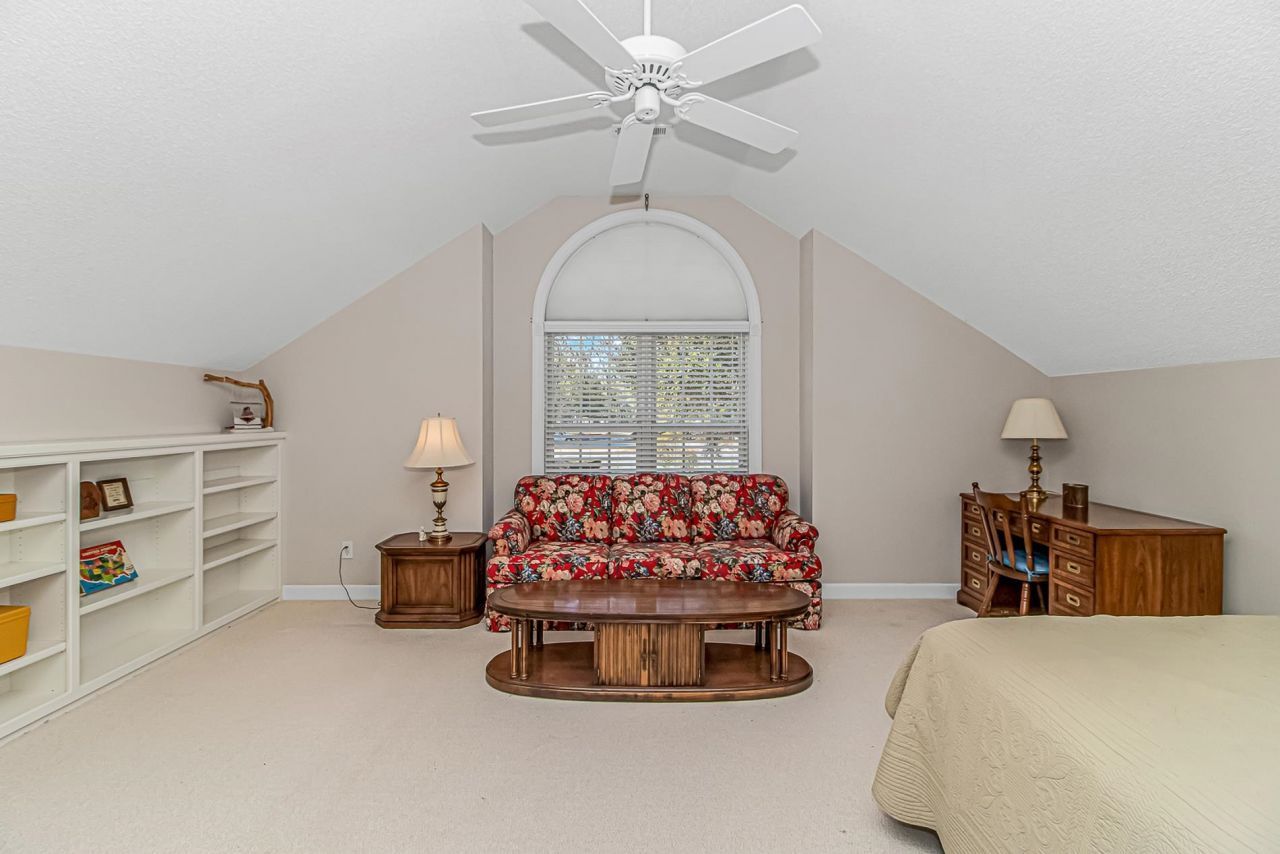 907 Tidewater Dr. Photo 32