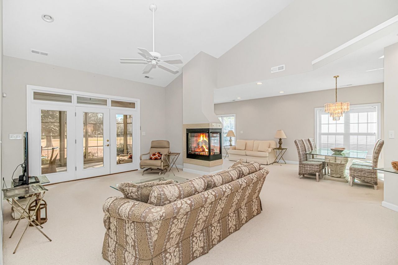 907 Tidewater Dr. Photo 9