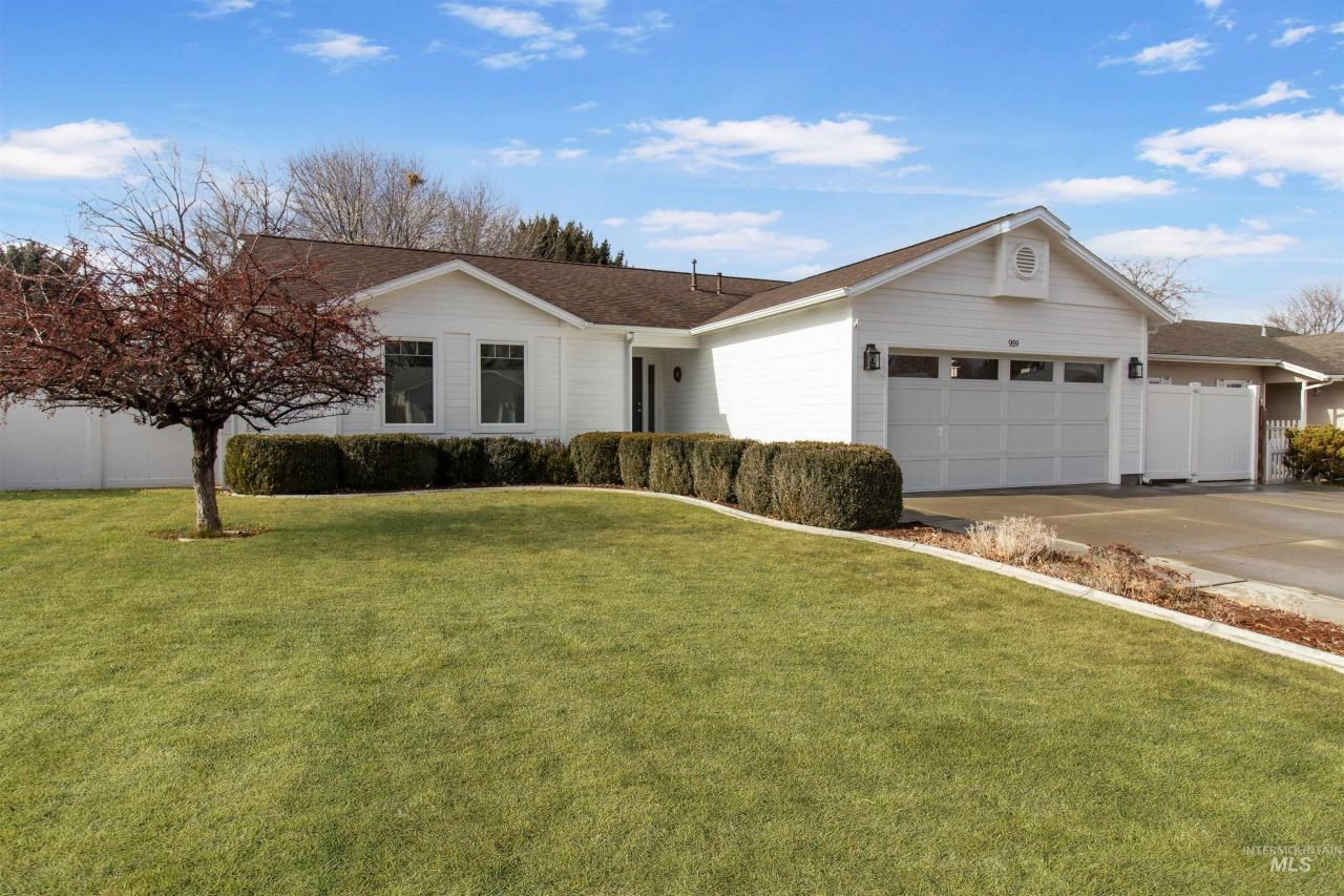 959 Cypress Way, Twin Falls, ID 83301 Main Photo