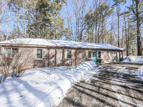 52 Lily Pond Road, Somersworth, NH 03878