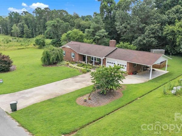 137 Proust Road , Statesville, NC 28625