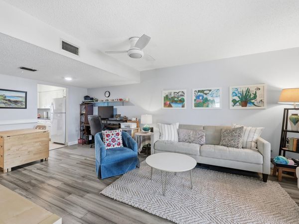 18081 SE Country Club Drive, Unit 6-60, Jupiter, FL 33469