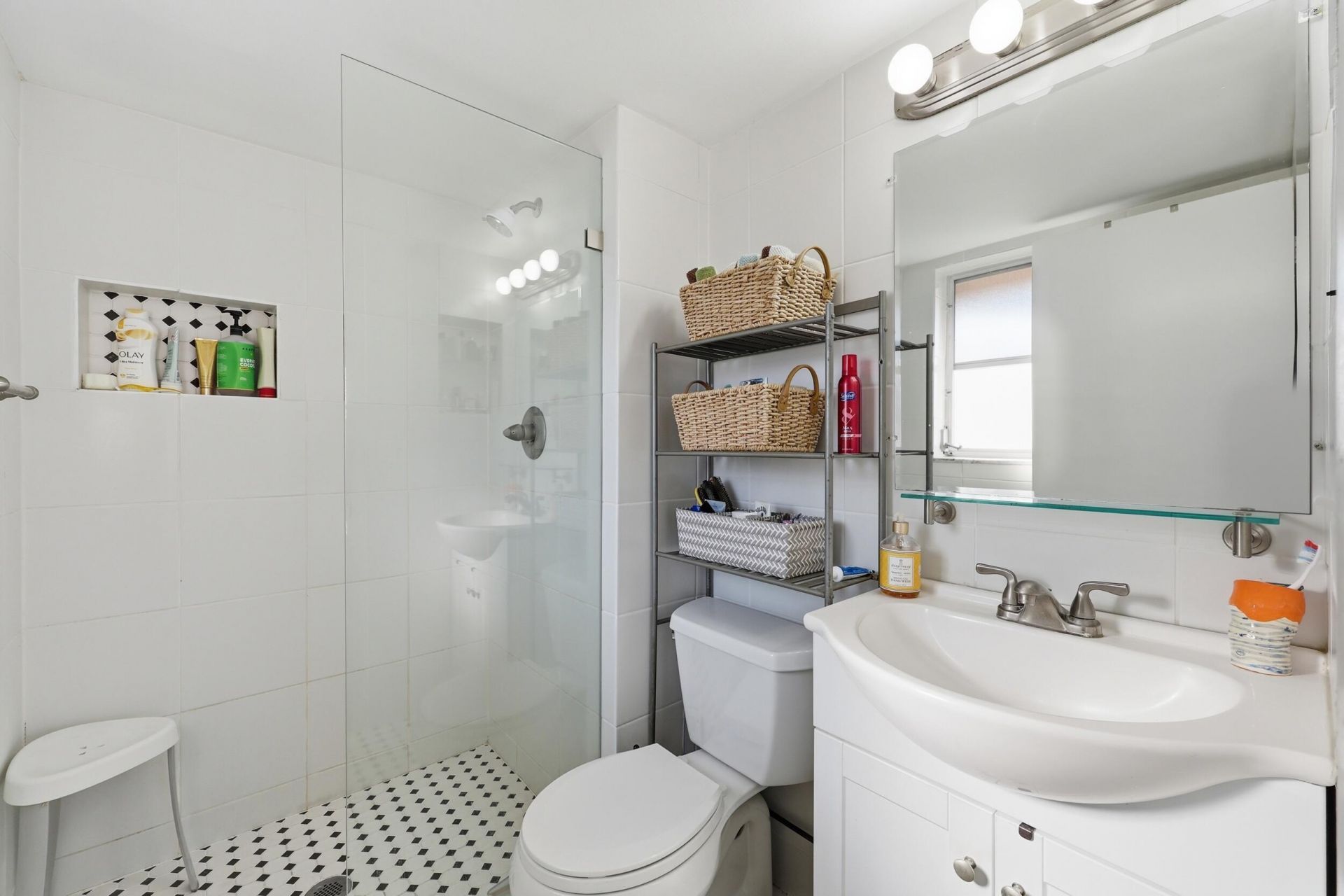 18081 SE Country Club Drive, Unit 6-60, Jupiter, FL 33469 Photo