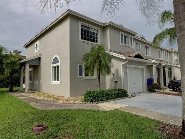 4768 SW 14th Court, Deerfield Beach, FL 33442