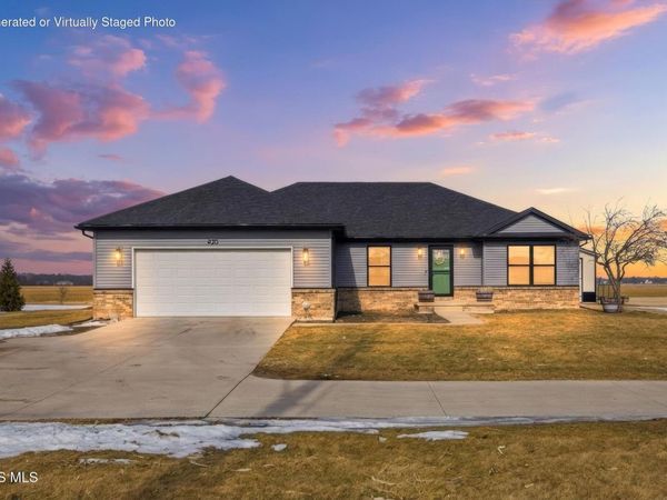 420 E 4th Street, Genoa, OH 43430