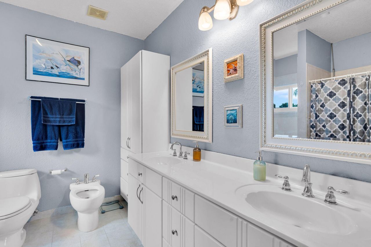 64 Coconut Drive, Key Largo, FL 33037 Photo