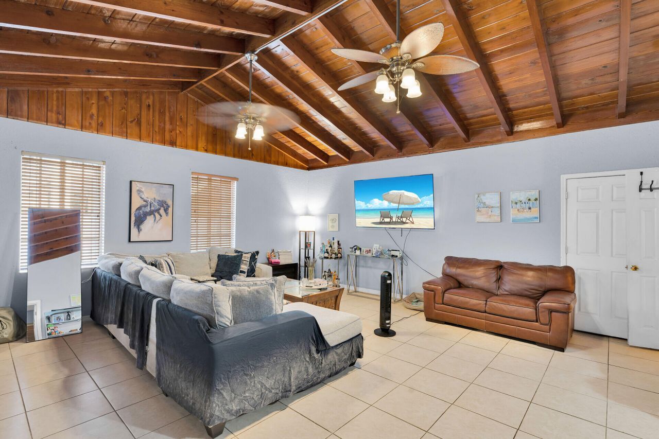 64 Coconut Drive, Key Largo, FL 33037 Photo