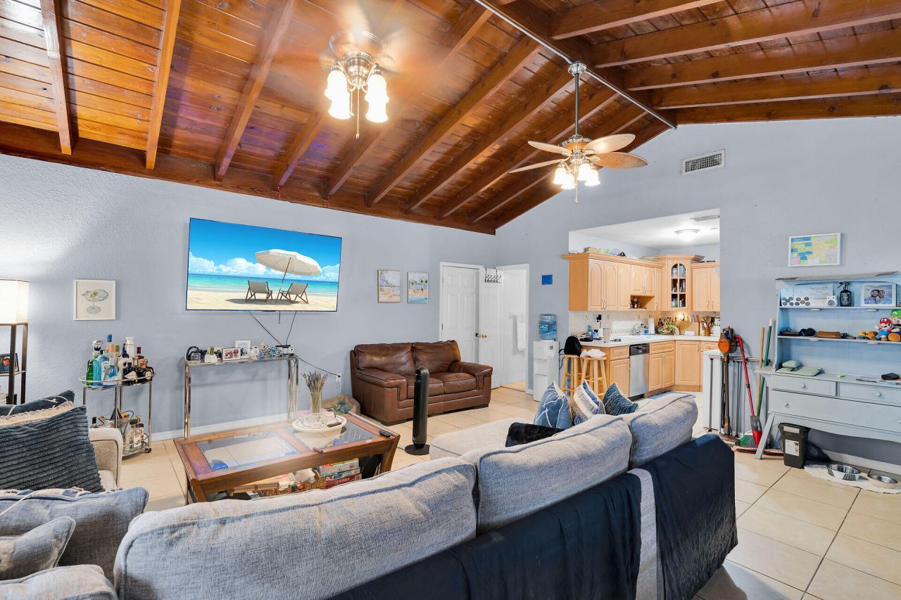 64 Coconut Drive, Key Largo, FL 33037 Photo