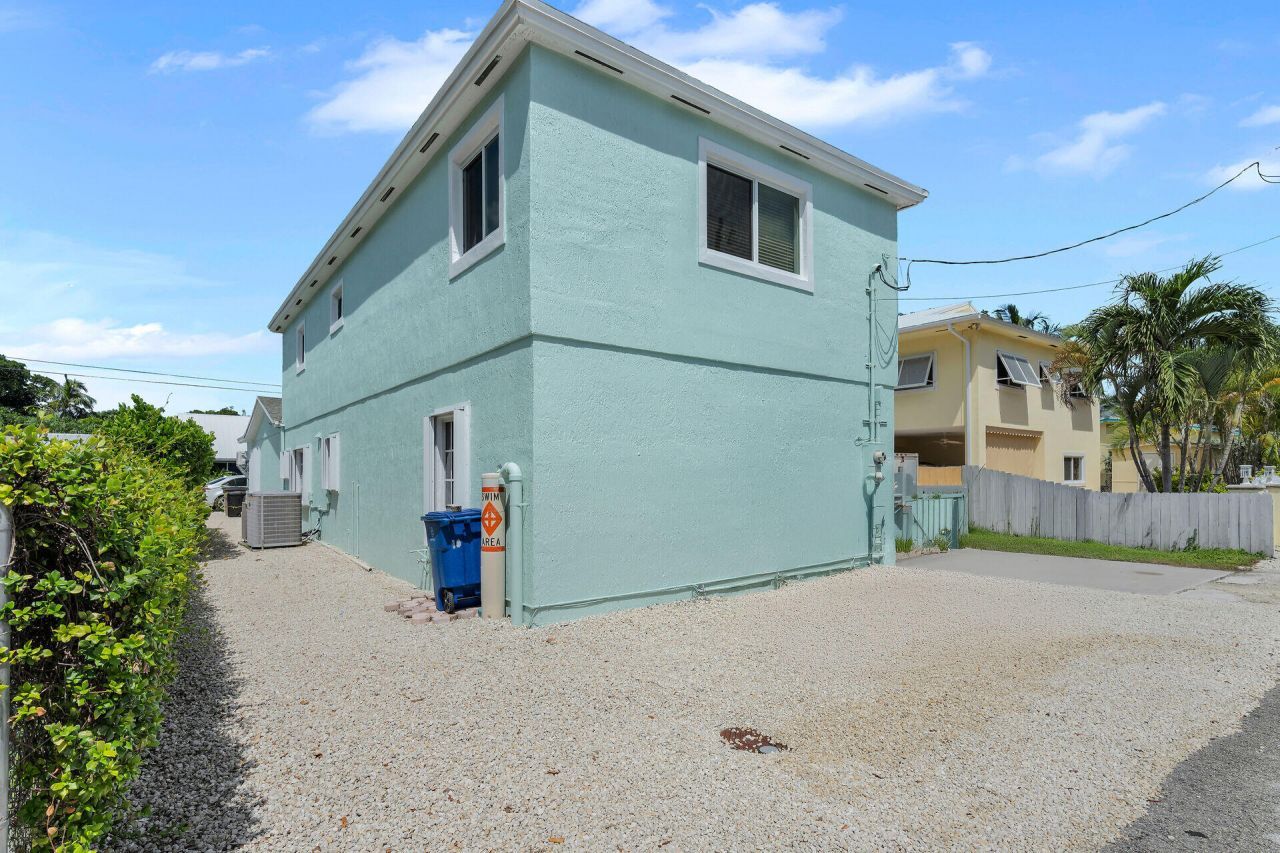 64 Coconut Drive, Key Largo, FL 33037 Photo