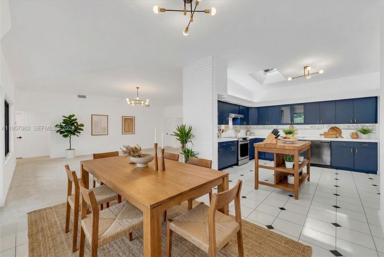 7132 SW 65th Ave, South Miami, FL 33143 Photo