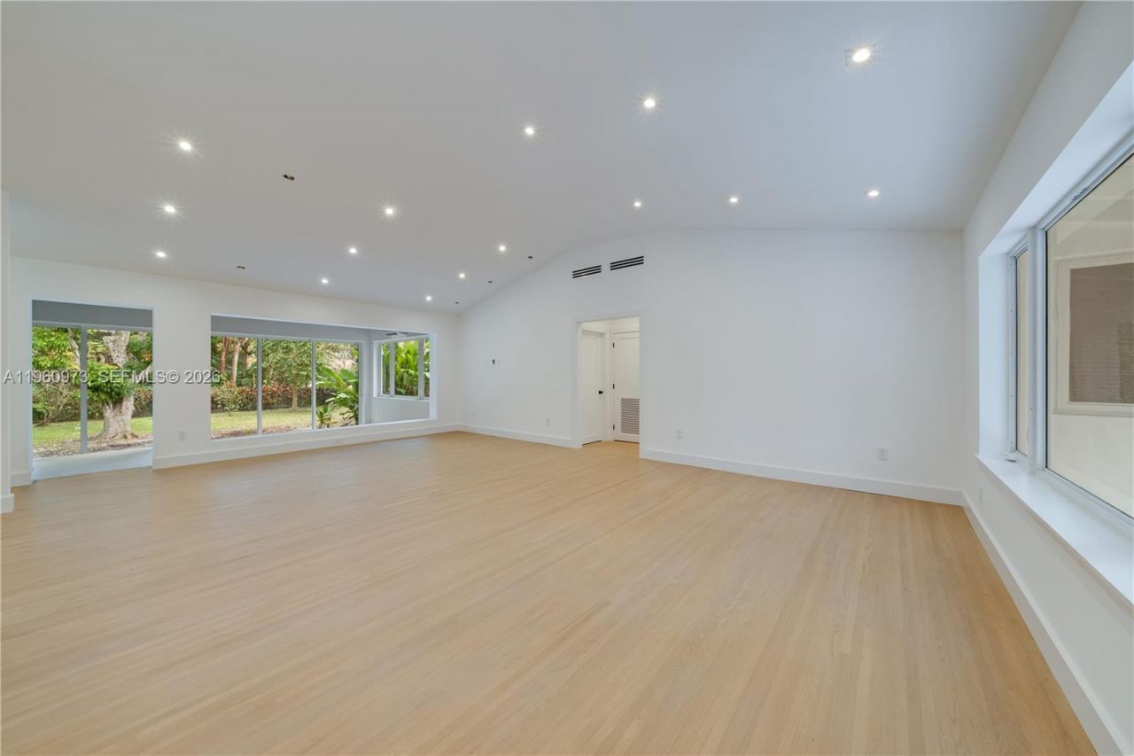 12535 Moss Ranch Rd, Pinecrest, FL 33156 Photo