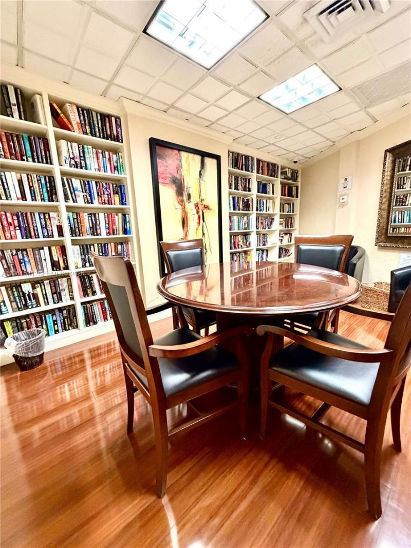 3530 Mystic Pointe Dr , Unit 2605, Aventura, FL 33180 Photo