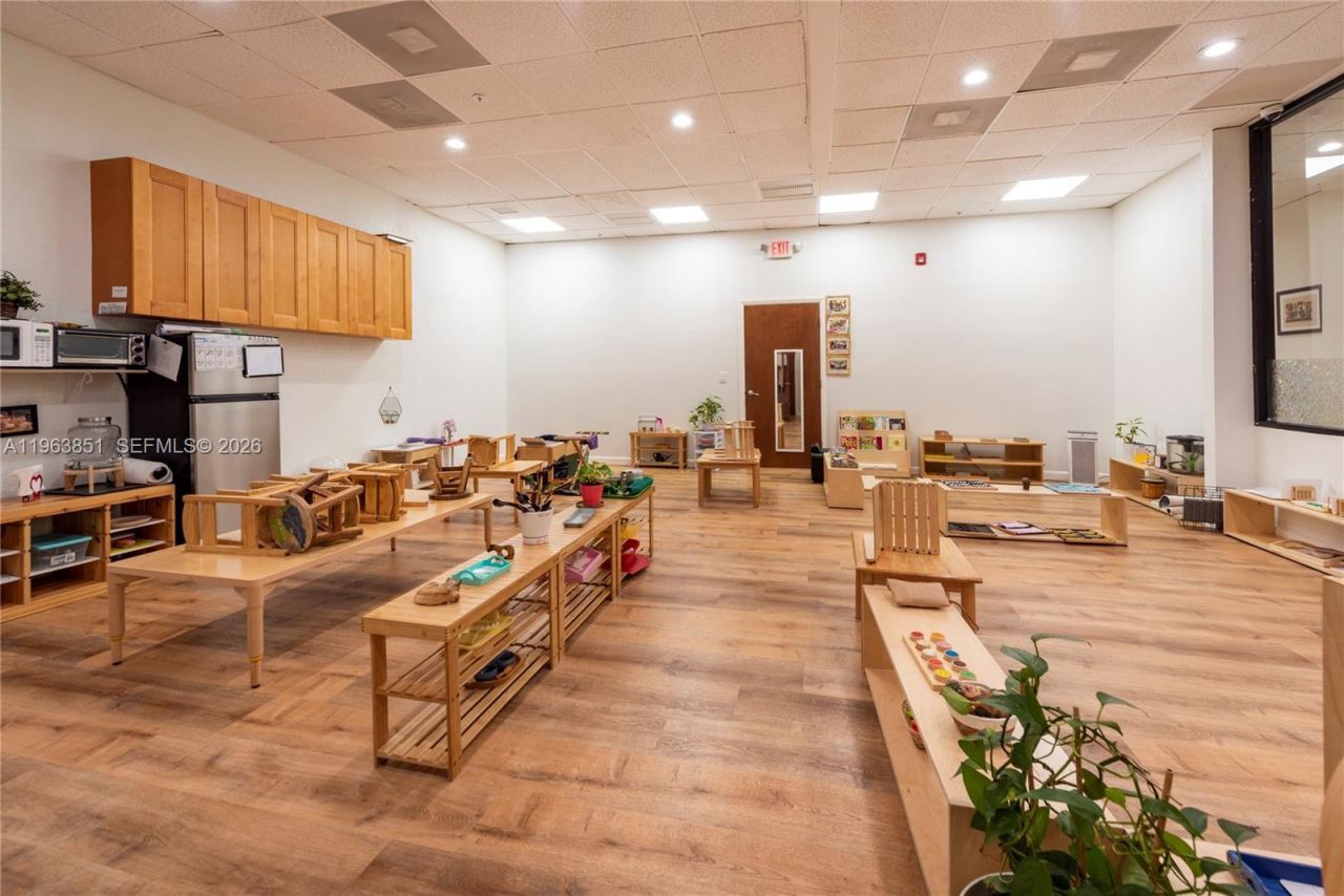 8201 W Mcnab Rd , Tamarac, FL 33321 Photo