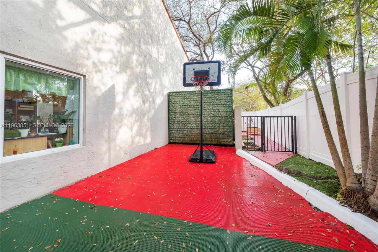 8201 W Mcnab Rd , Tamarac, FL 33321 Photo