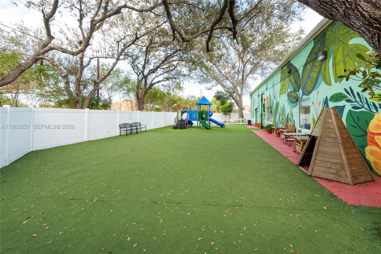 8201 W Mcnab Rd , Tamarac, FL 33321 Photo