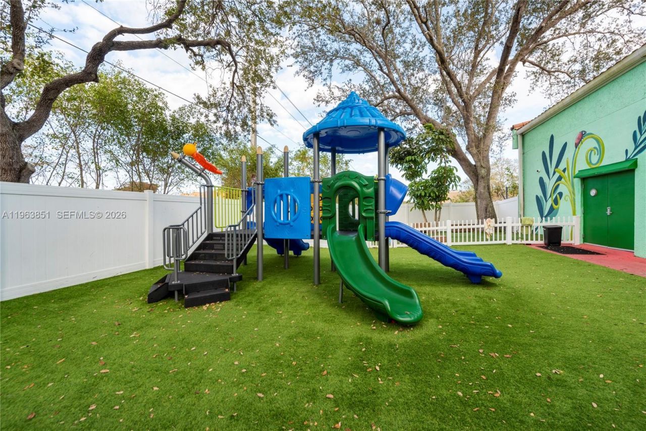 8201 W Mcnab Rd , Tamarac, FL 33321 Photo