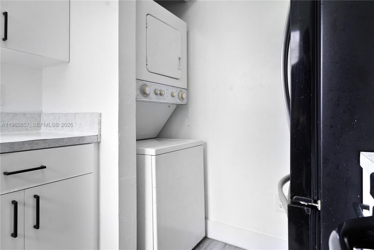 980 Constitution Dr , Unit 980D, Homestead, FL 33034 Photo