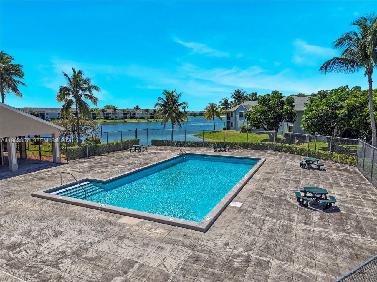 980 Constitution Dr , Unit 980D, Homestead, FL 33034 Photo