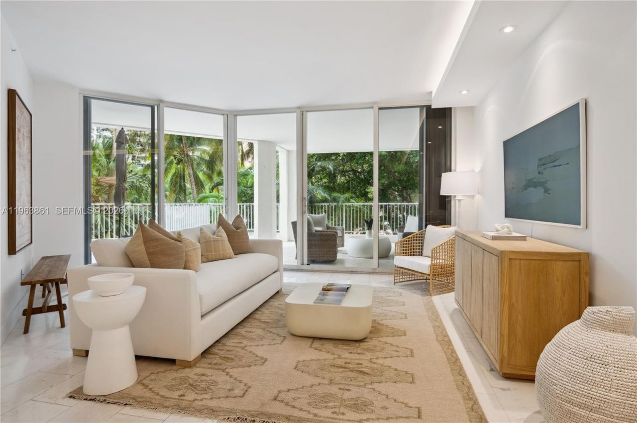 715 Crandon Blvd, Unit 206, Key Biscayne, FL 33149 Photo