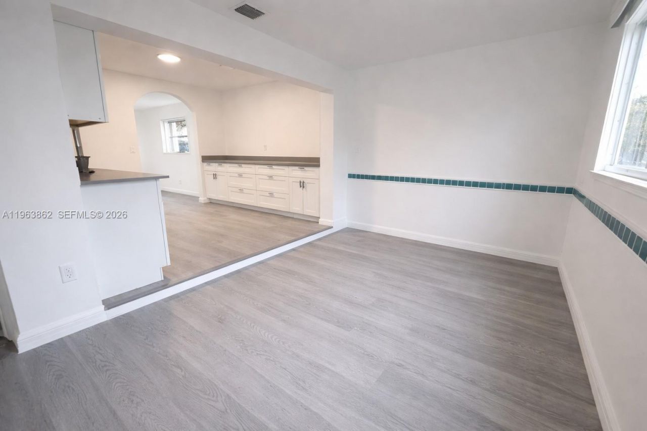 2609 NW 54th St, Tamarac, FL 33309 Photo