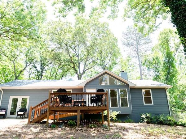 19 MOUNTAIN VIEW Court, Cartersville, GA 30123