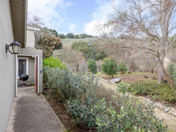 19223 Creekside Lane, Salinas, CA 93908