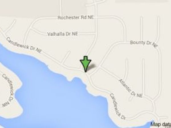 203 NE Candlewick Drive, Poplar Grove, IL 61065