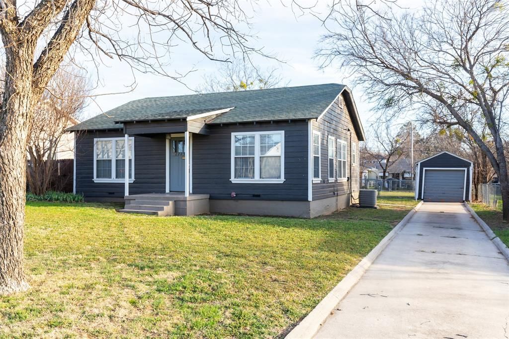 2225 Melrose Street, Abilene, TX 79605 Main Photo