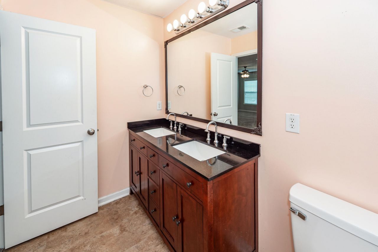 4007 Chadford Park Drive Photo 42