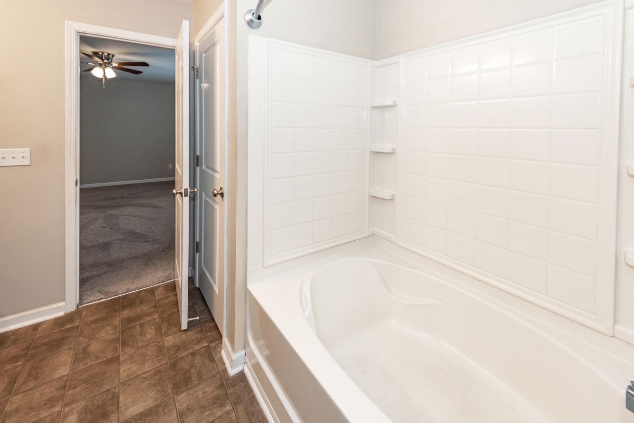 4007 Chadford Park Drive Photo 49